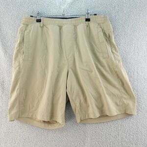 BirdDogs Men's XL Golf Khaki Shorts Comfort Stretch Flat Front‎ Performance